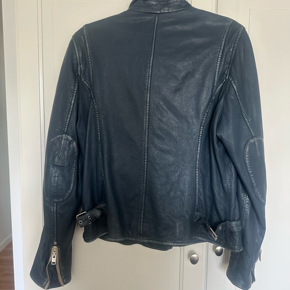 Stylish Navy Leather Jacket - Picture 2 of 2